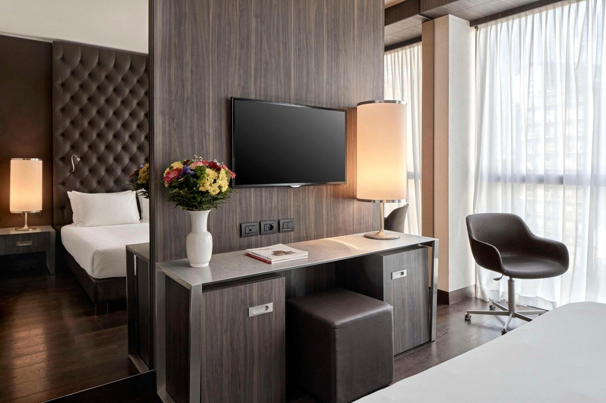 Hyatt Centric Milan Centrale Ngoại thất bức ảnh